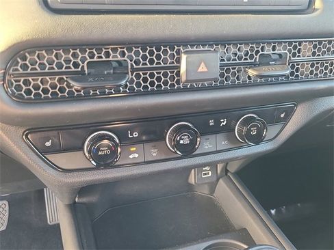 Used 2023 Honda HR-V Sport image 33