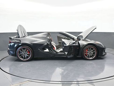 Used 2023 Chevrolet Corvette Stingray Premium Conv w/ Z51 Performance Package image 80