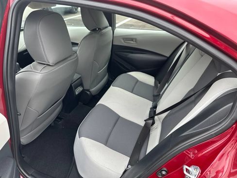 Used 2023 Toyota Corolla LE FWD image 11