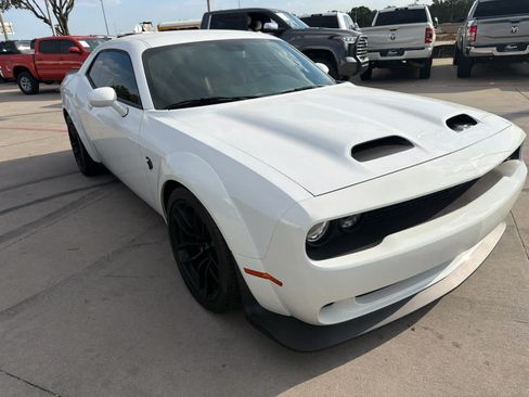 Used 2019 Dodge Challenger SRT Hellcat Redeye RWD image 3