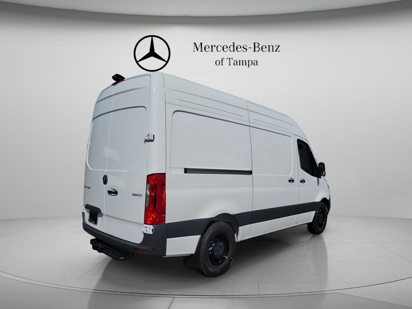 Used 2026 Mercedes-Benz Sprinter 2500 image 4