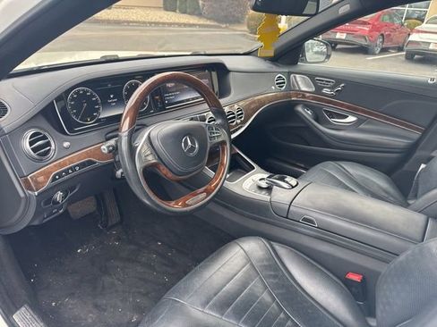 Used 2016 Mercedes-Benz S 550 4MATIC Sedan image 12