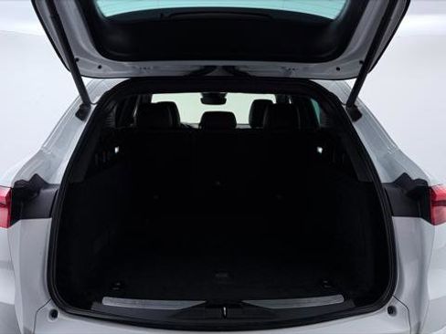 Used 2024 Maserati Grecale GT AWD/4WD image 14