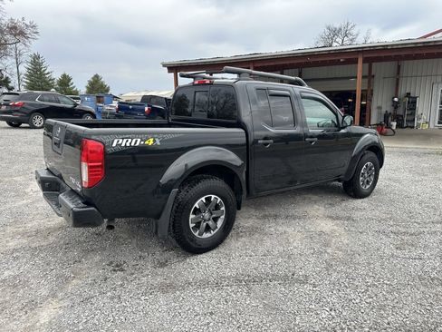 Used 2019 Nissan Frontier PRO-4X w/ Pro-4x Luxury Package image 5