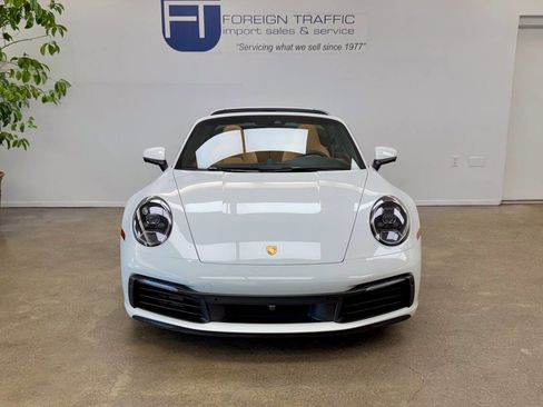 Used 2024 Porsche 911 Targa 4S w/ Premium Package image 2