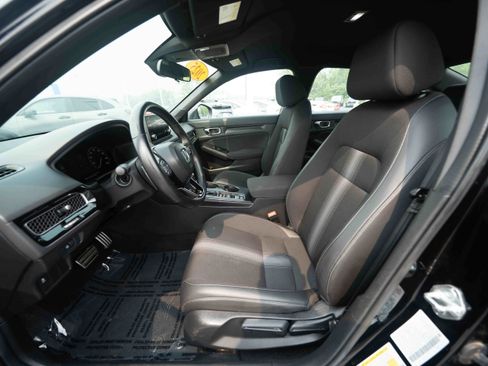 Certified 2025 Honda Civic Sport image 9