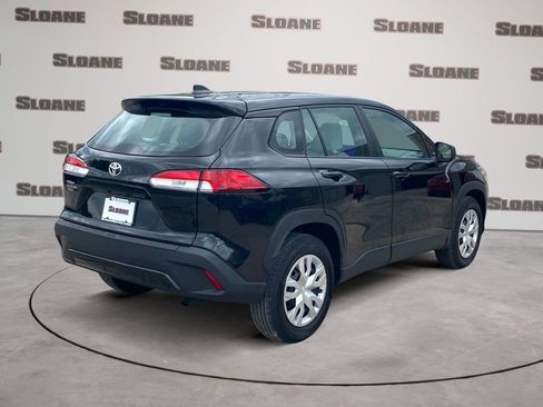 Used 2024 Toyota Corolla Cross L FWD image 5