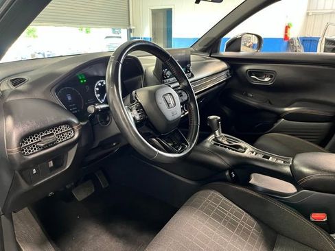 Used 2023 Honda HR-V Sport image 22