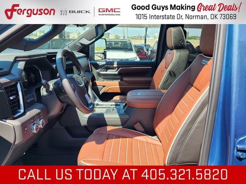 New 2026 GMC Sierra 2500 Denali Ultimate AWD/4WD image 18