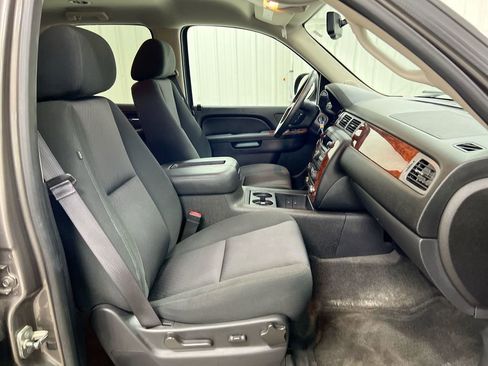Used 2013 Chevrolet Tahoe LS w/ Convenience Package RWD image 20