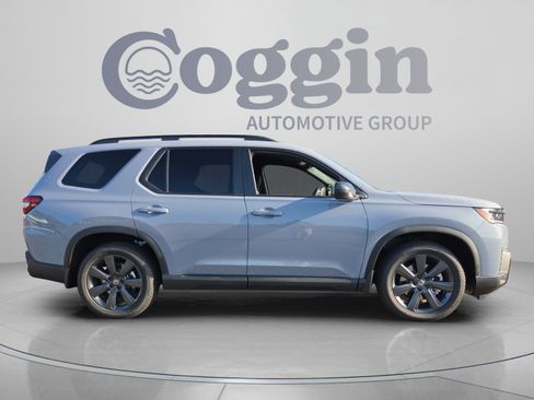 New 2026 Honda Pilot Sport image 6