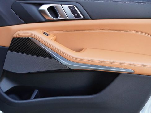 Certified 2026 BMW X5 M60i w/ Parking Assistance Package image 32