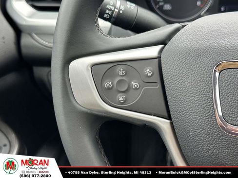 Certified 2023 GMC Acadia SLT FWD image 22