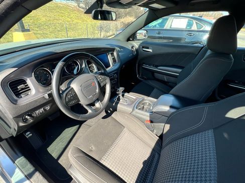 Used 2023 Dodge Charger SXT image 23