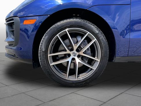 Used 2023 Porsche Macan Turbo AWD/4WD image 15