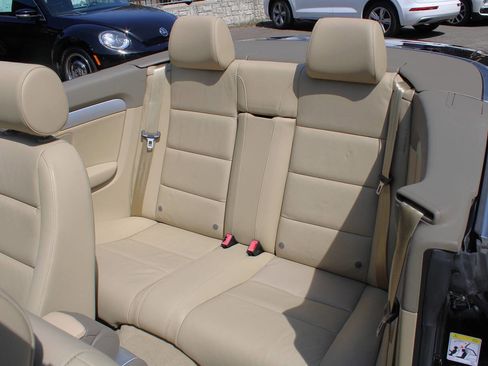 Used 2009 Audi A4 2.0T AWD/4WD image 27