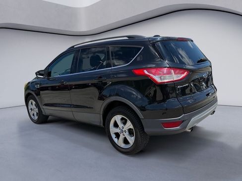 Used 2014 Ford Escape SE w/ Equipment Group 201A FWD image 3