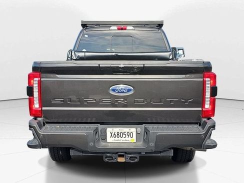 Used 2024 Ford F250 XLT w/ XLT Premium Package AWD/4WD image 4