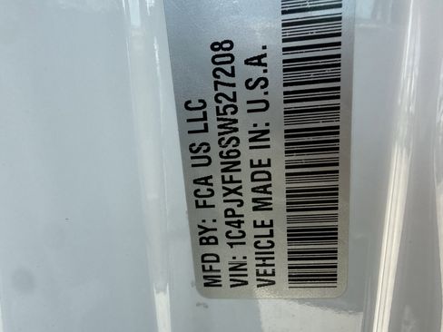 Used 2025 Jeep Wrangler Rubicon image 33