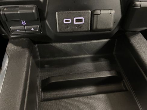 Used 2019 Chevrolet Silverado 1500 RST w/ All-Star Edition AWD/4WD image 23