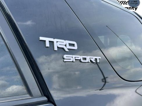 Used 2024 Toyota 4Runner TRD Sport AWD/4WD image 34