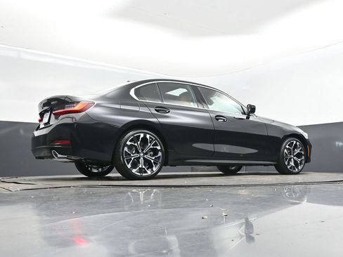 Used 2026 BMW 330i Sedan w/ Convenience Package RWD image 42