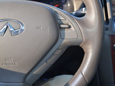 Used 2009 INFINITI G37 x Sedan w/ Premium Pkg image 19