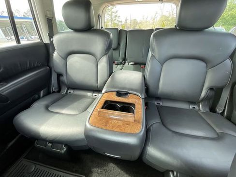Used 2023 Nissan Armada SL w/ Captain's Chairs Package AWD/4WD image 13