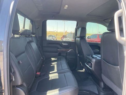 Used 2023 GMC Sierra 3500 SLT w/ SLT Convenience Package image 16