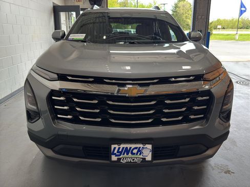Used 2025 Chevrolet Equinox LT w/ Convenience Package II AWD/4WD image 8
