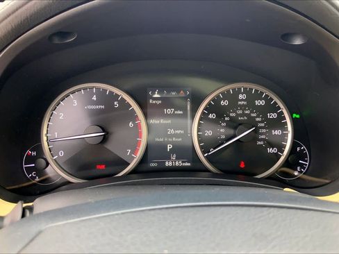 Used 2019 Lexus NX 300 FWD image 22