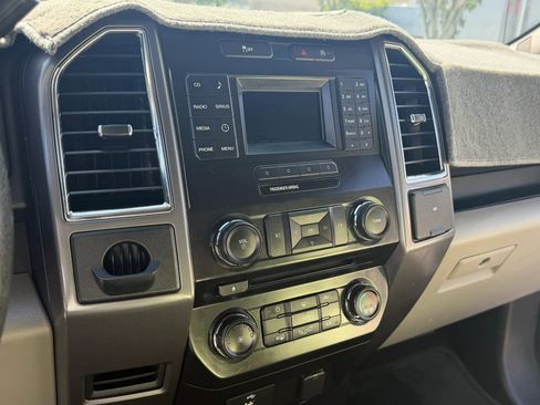 Used 2016 Ford F150 XLT w/ Equipment Group 301A Mid RWD image 28