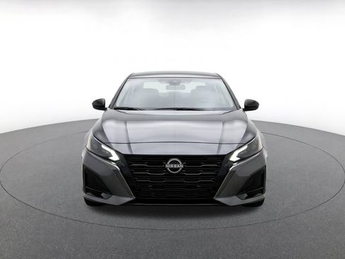 Used 2026 Nissan Altima 2.5 SV FWD image 2