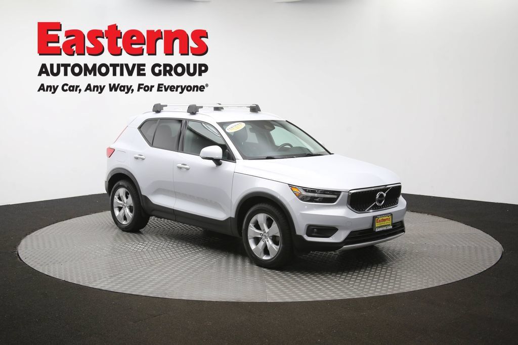 Used 2021 Volvo XC40 T4 Momentum FWD image 49