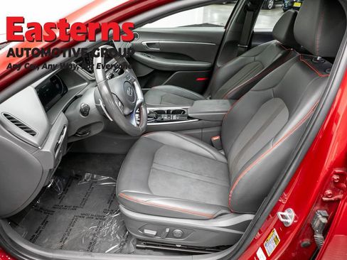 Used 2023 Hyundai Sonata SEL Plus FWD image 14