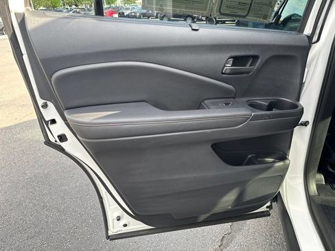 Certified 2023 Honda Passport TrailSport image 34