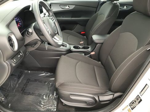 Used 2020 Kia Forte LXS FWD image 23