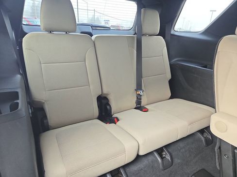 Used 2023 Chevrolet Traverse LT w/ LPO, Cargo Package image 16