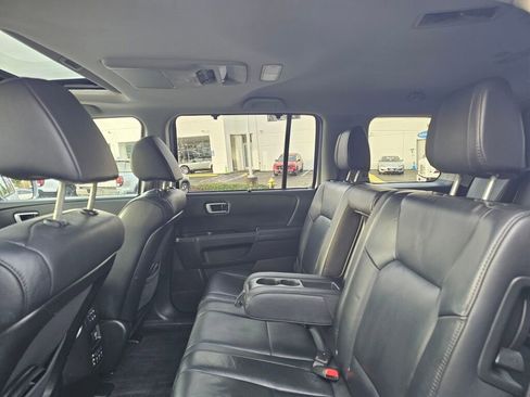 Used 2012 Honda Pilot Touring image 19