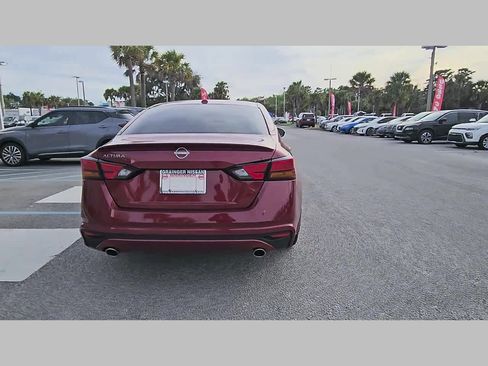 Used 2025 Nissan Altima 2.5 SV w/ SV Special Edition Package image 31