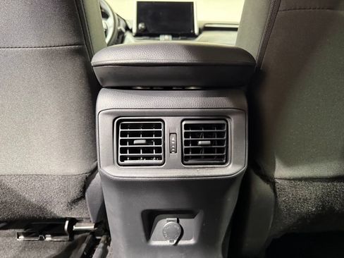 Certified 2025 Toyota RAV4 LE AWD/4WD image 20