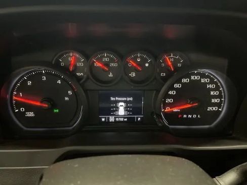 Used 2024 Chevrolet Silverado 3500 W/T image 14