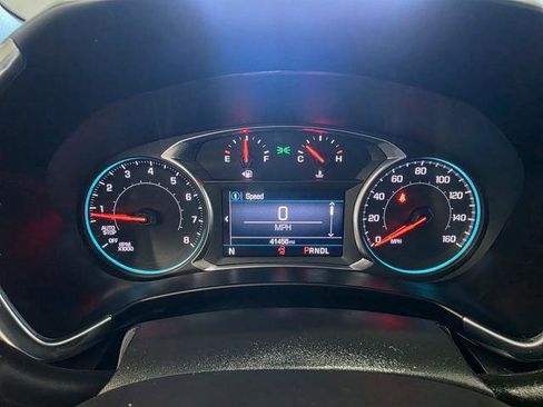 Used 2022 Chevrolet Equinox LS w/ LS Convenience Package FWD image 18
