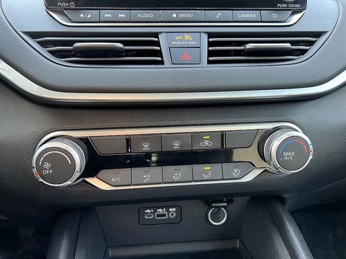 Certified 2025 Nissan Altima 2.5 S image 19