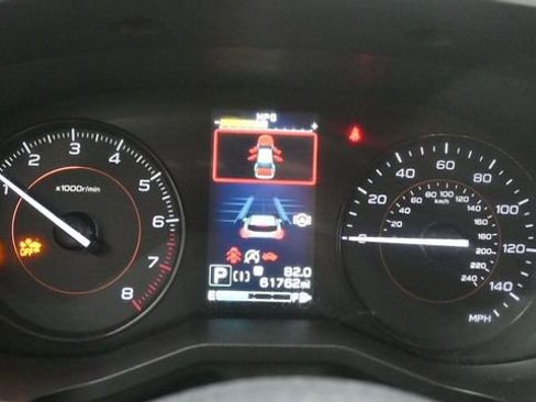 Used 2021 Subaru Crosstrek 2.0i Premium w/ Moonroof Package AWD/4WD image 17