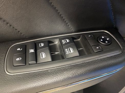 Used 2019 Dodge Charger SRT Hellcat w/ Harman/Kardon Audio Group image 19