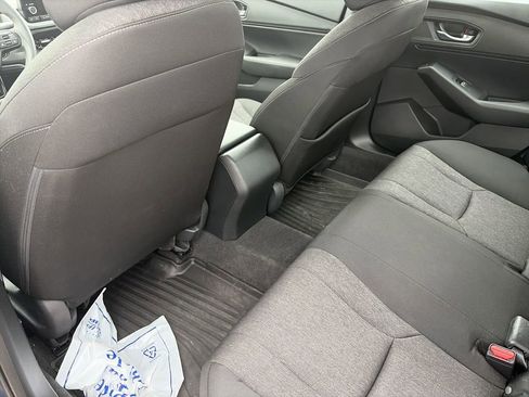 Used 2024 Honda Accord EX image 29