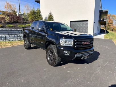 Used 2018 GMC Canyon SLE w/ Nightfall Edition
