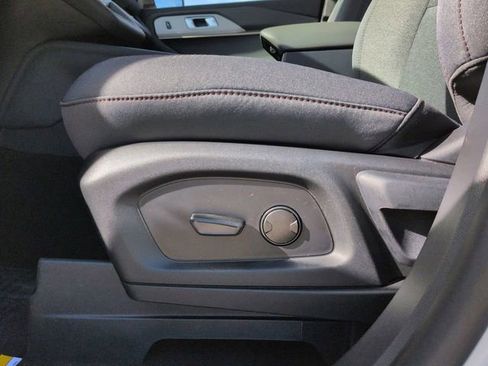 New 2026 Ford Explorer Active image 20