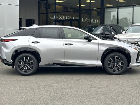 New 2026 Lexus RZ 450e image 3